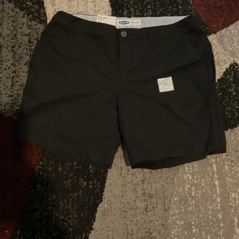 Women’s Old Navy  size 12 black shorts new with tags